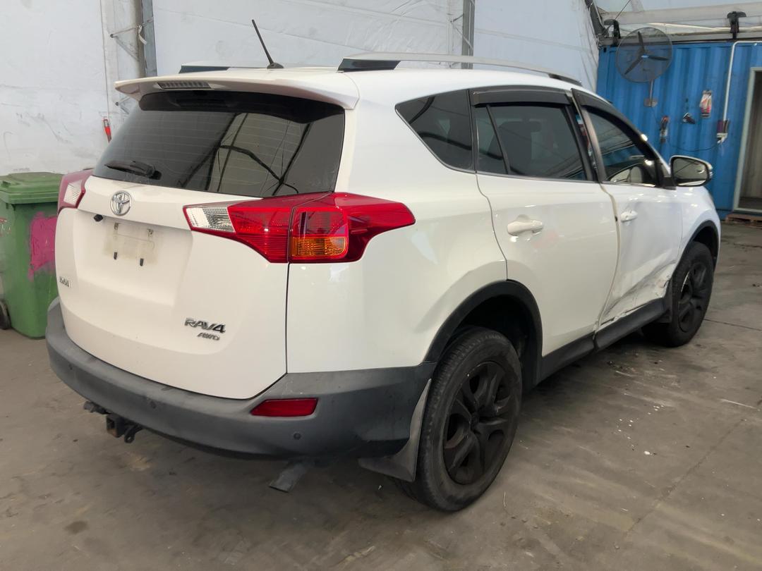 Photo '6' of Toyota Rav4 GX SUV Photo '6' of Toyota Rav4 GX SUV