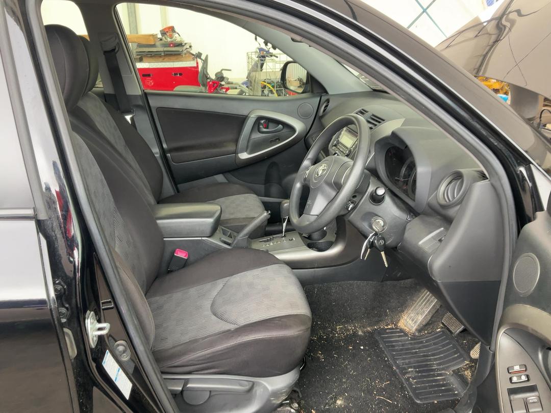 Photo '19' of Toyota Rav4 5A Photo '19' of Toyota Rav4 5A