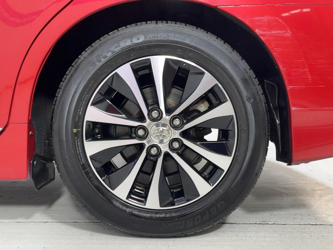 Photo '11' of Toyota SAI