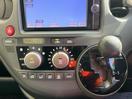 Thumbnail '11' of Toyota Sienta
