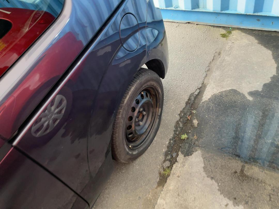 Photo '10' of Toyota Spade