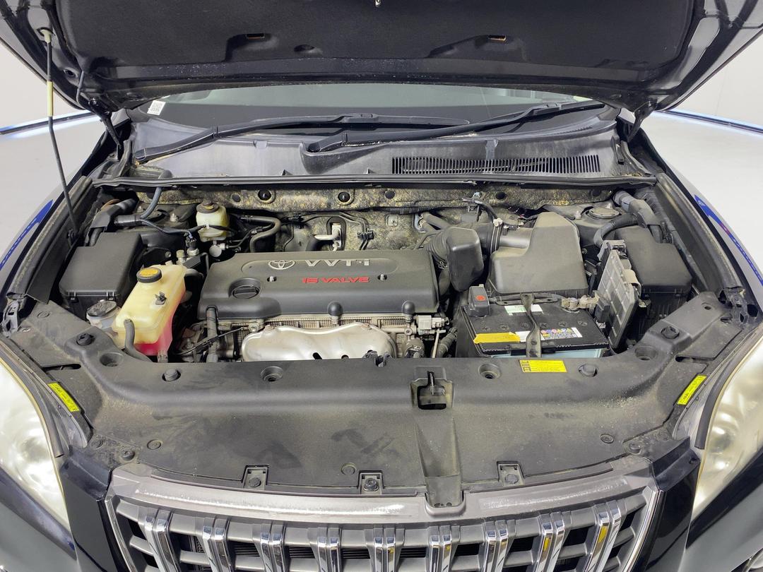Photo '13' of Toyota Vanguard