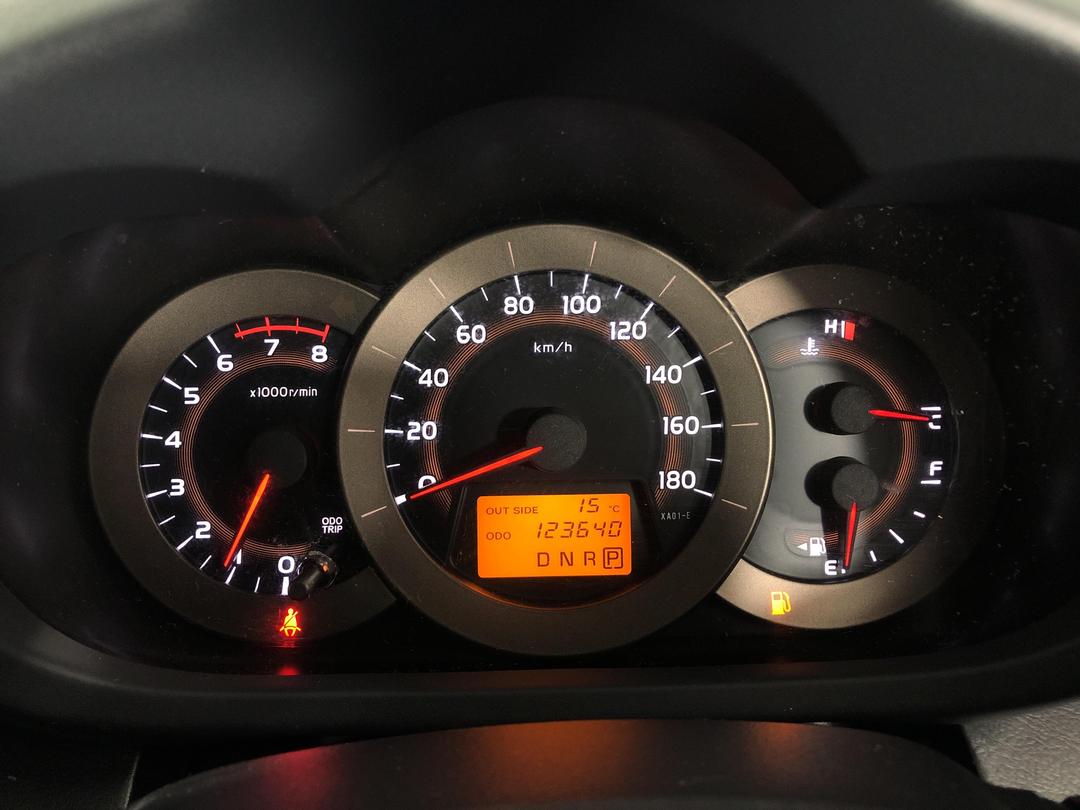 Photo '21' of Toyota Vanguard