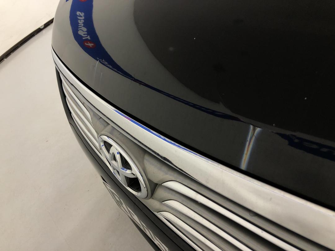 Photo '23' of Toyota Vanguard