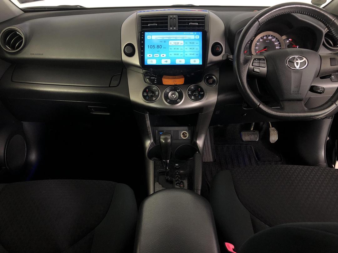 Photo '17' of Toyota Vanguard