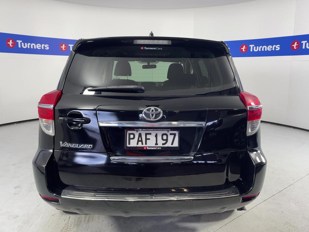 Photo '6' of Toyota Vanguard