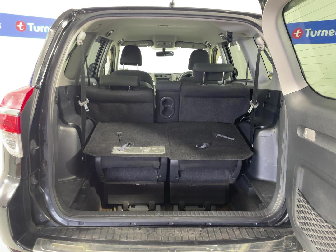 Photo '14' of Toyota Vanguard