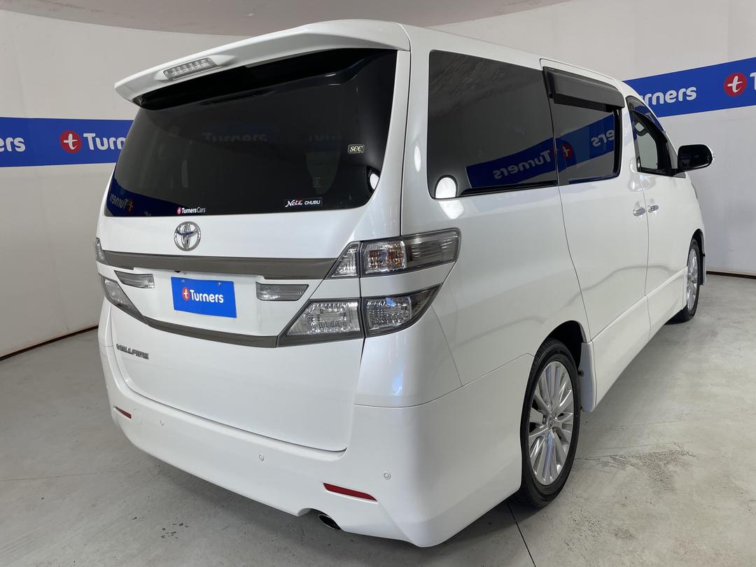 Photo '7' of Toyota Vellfire