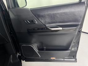 Photo '15' of Toyota Vellfire