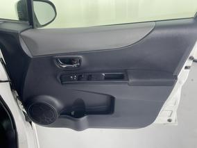 Photo '15' of Toyota Vitz