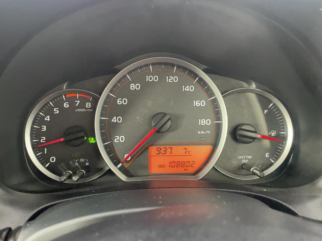 Photo '21' of Toyota Vitz