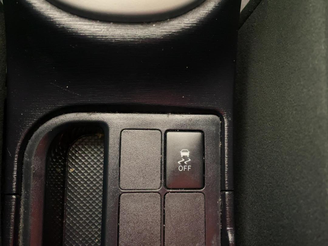 Photo '24' of Toyota Vitz