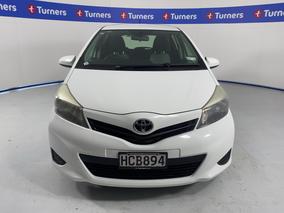 Photo '2' of Toyota Yaris