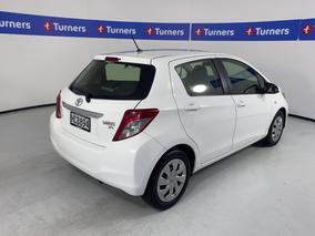 Photo '7' of Toyota Yaris