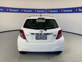 Photo '6' of Toyota Yaris