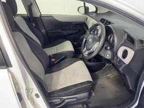 Photo '16' of Toyota Yaris