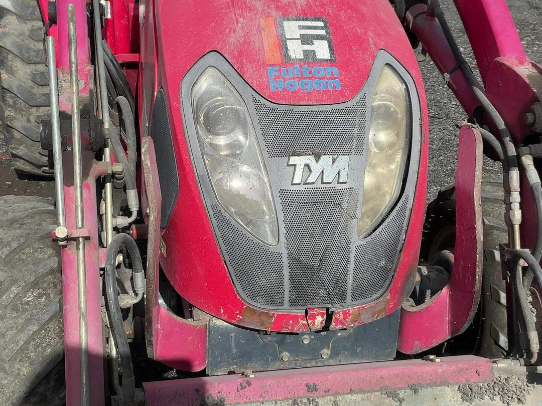 Photo '17' of Tractor TYM T233 Tractor
