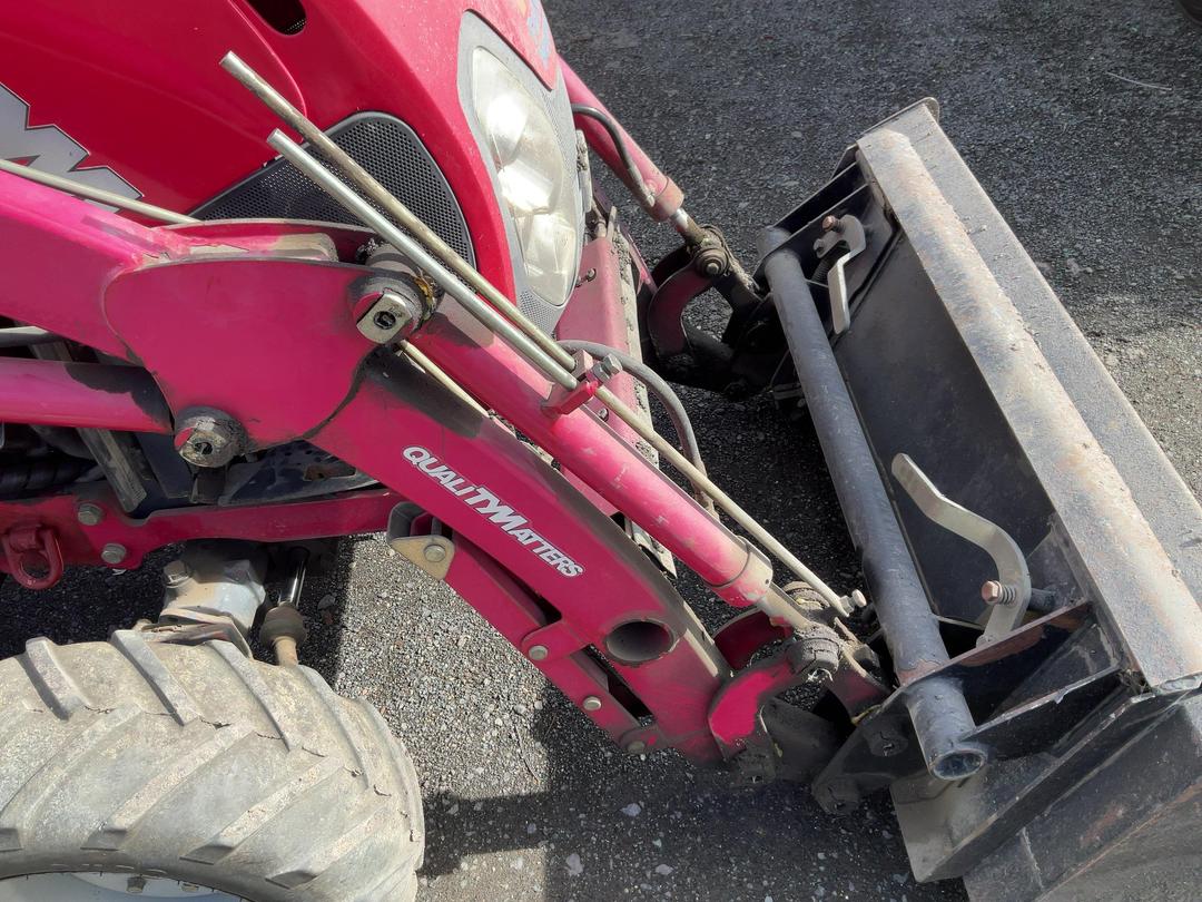 Photo '21' of Tractor TYM T233 Tractor