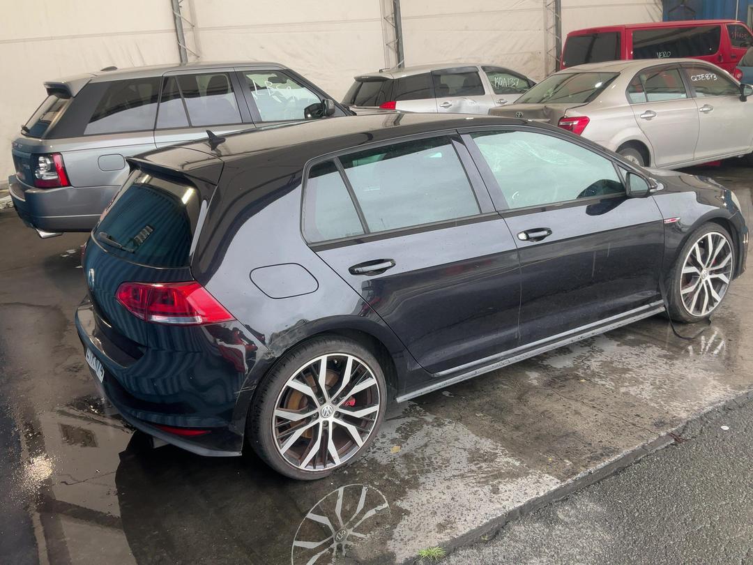 Photo '5' of Volkswagen Golf GTI 162KW Photo '5' of Volkswagen Golf GTI 162KW