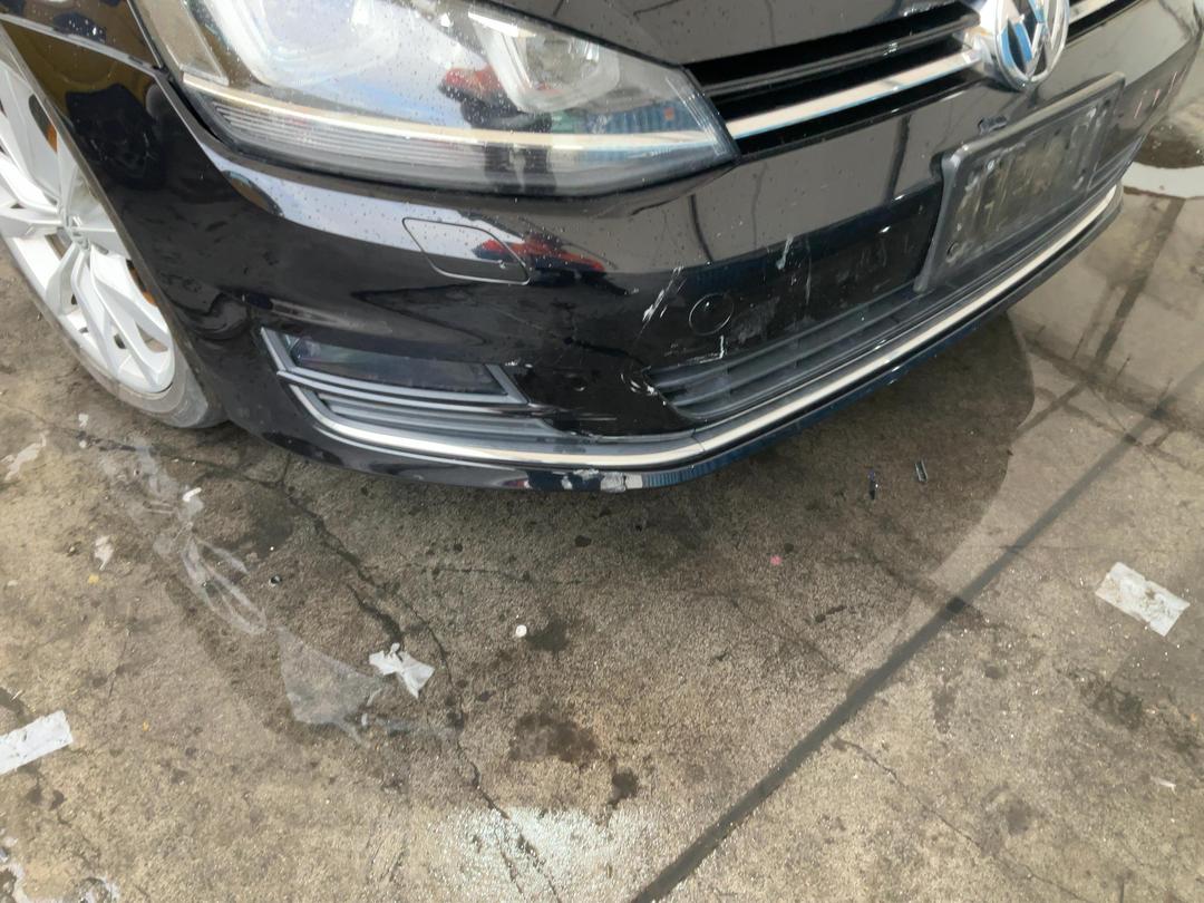 Photo '4' of Volkswagen Golf