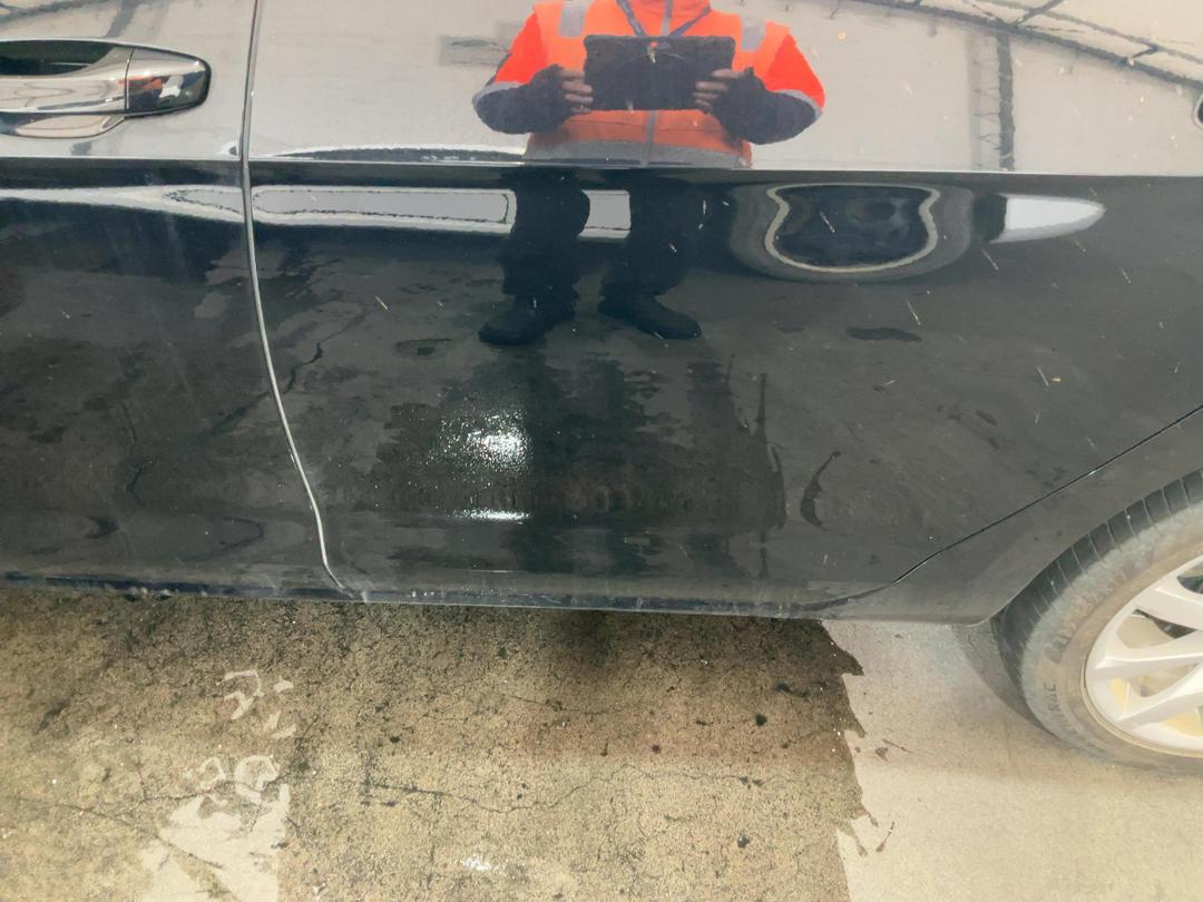 Photo '9' of Volkswagen Golf