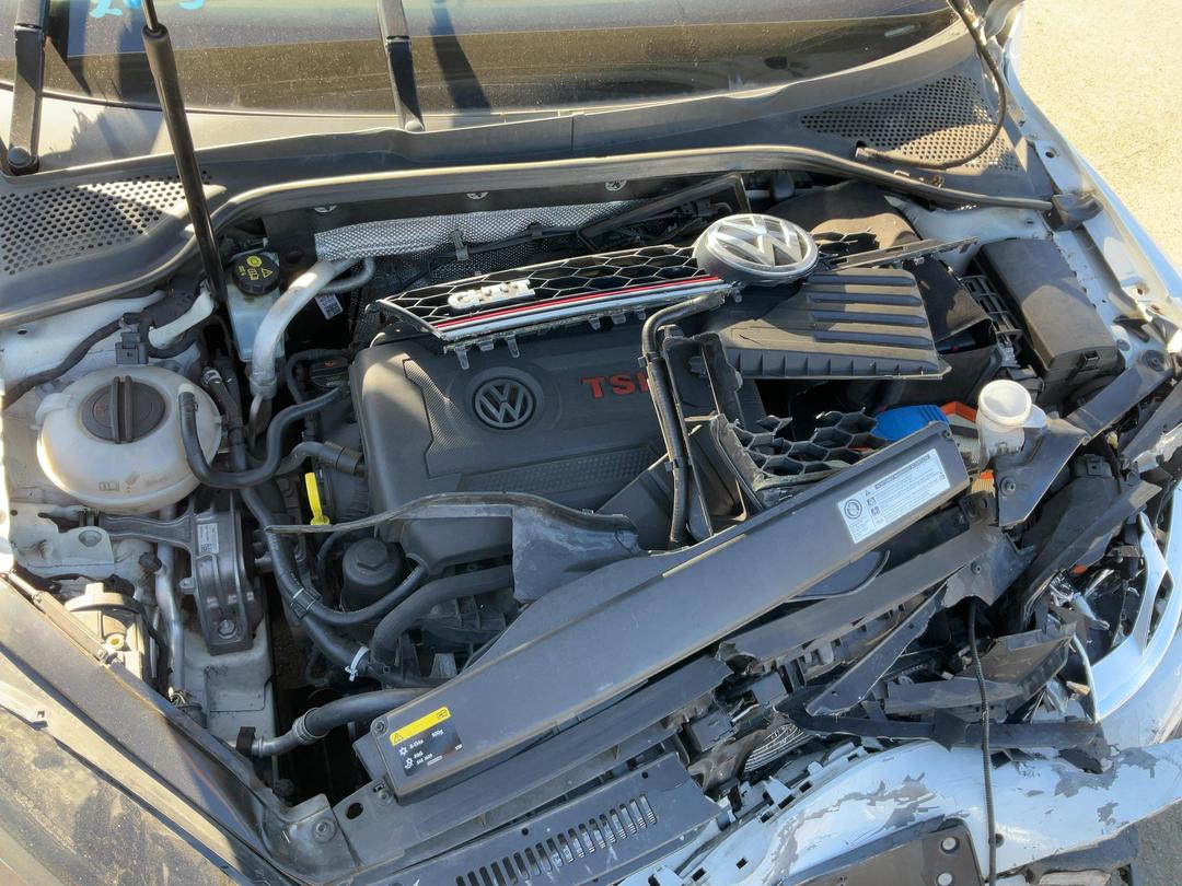 Photo '10' of Volkswagen Golf GTI 162KW