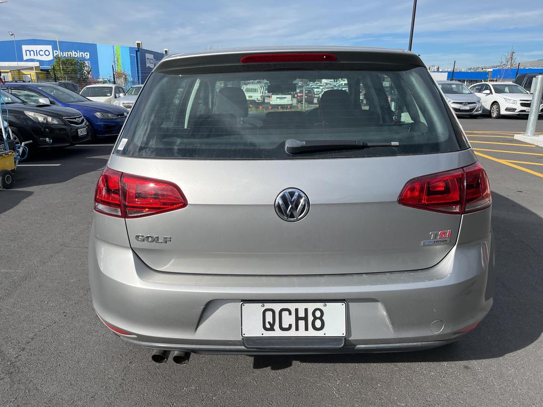 Photo '5' of Volkswagen Golf