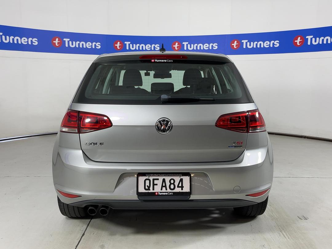 Photo '6' of Volkswagen Golf