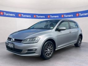 Photo '4' of Volkswagen Golf