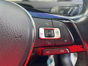 Photo '24' of Volkswagen Golf
