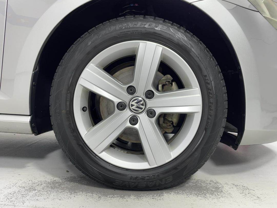 Photo '9' of Volkswagen Golf