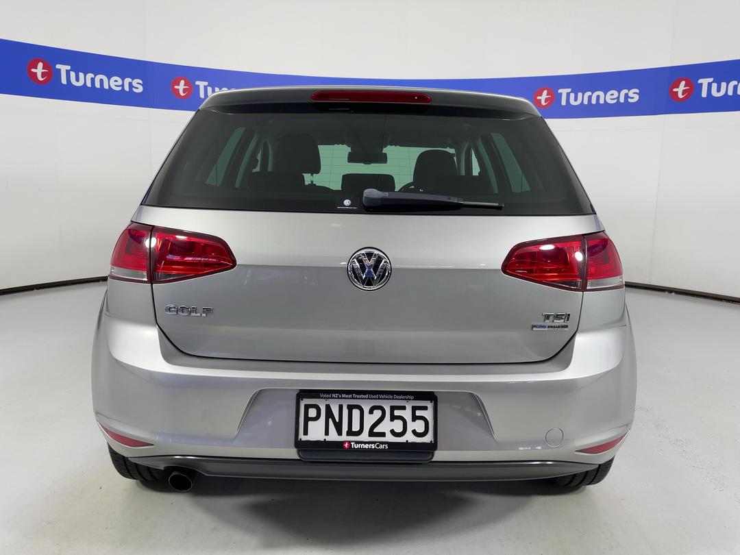 Photo '6' of Volkswagen Golf