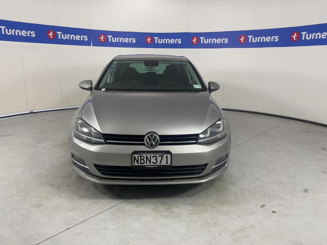 Photo '2' of Volkswagen Golf