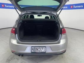 Photo '14' of Volkswagen Golf