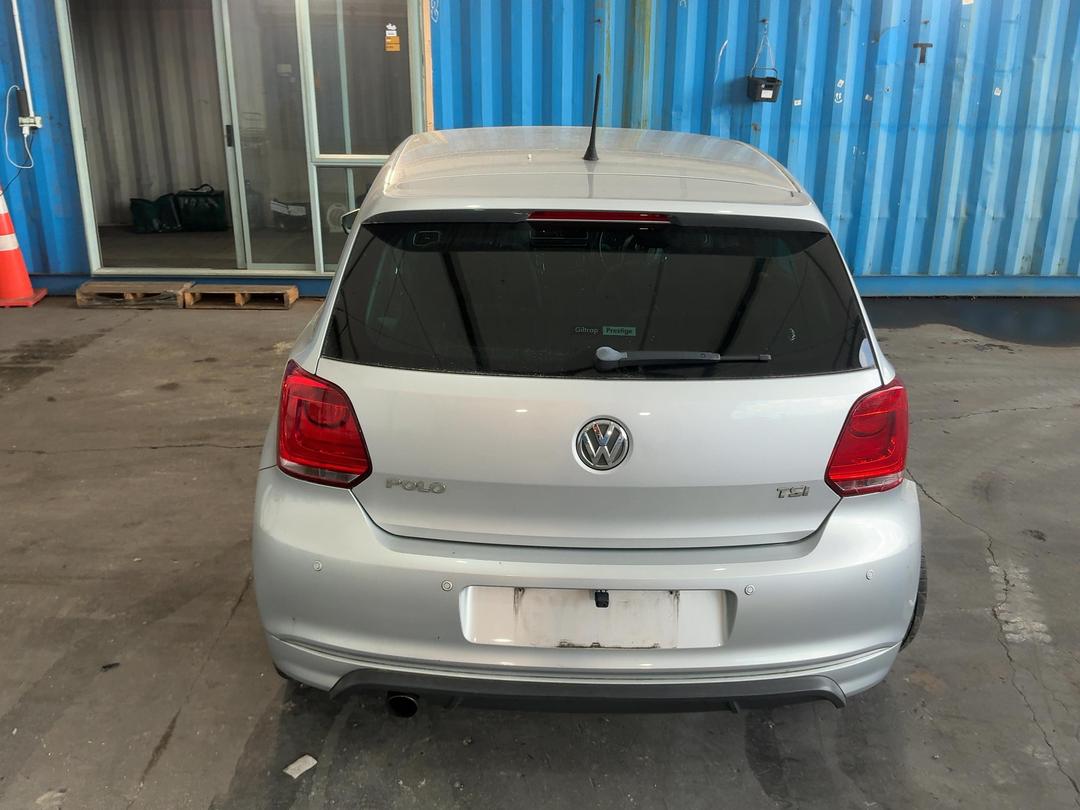 Photo '11' of Volkswagen Polo TSI 66KW Photo '11' of Volkswagen Polo TSI 66KW