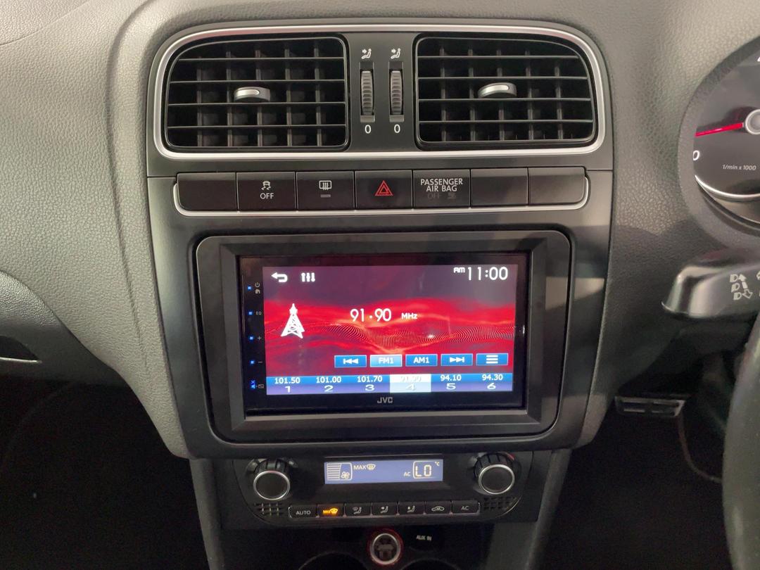 Photo '23' of Volkswagen Polo