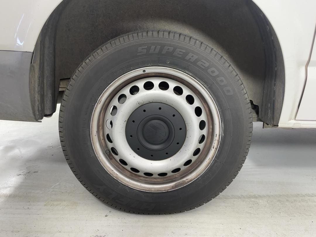 Photo '10' of Volkswagen T5 Transporter SWB