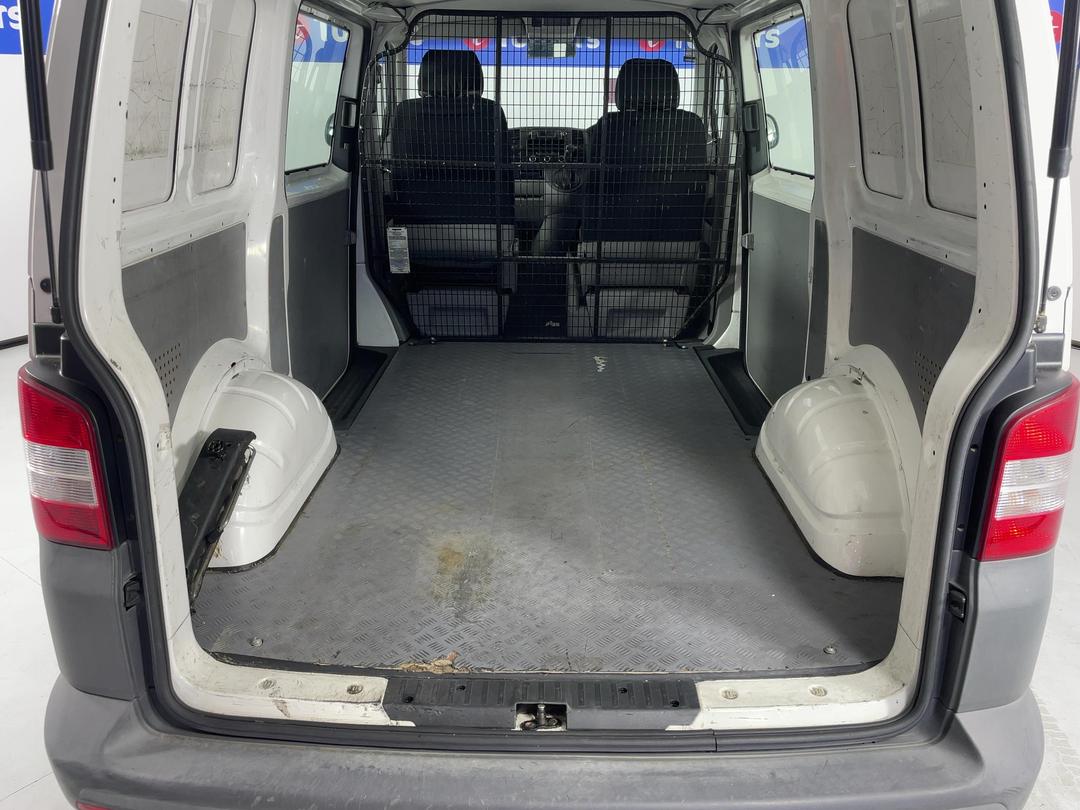 Photo '12' of Volkswagen T5 Transporter SWB