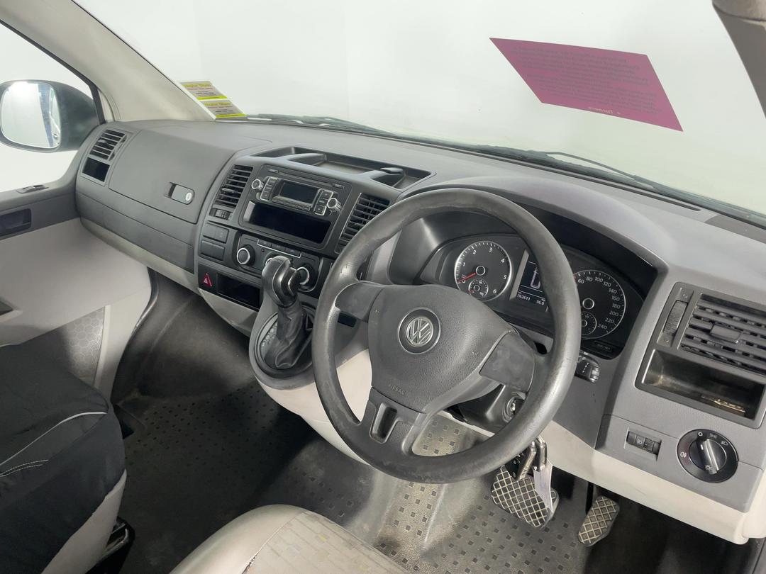 Photo '15' of Volkswagen T5 Transporter SWB