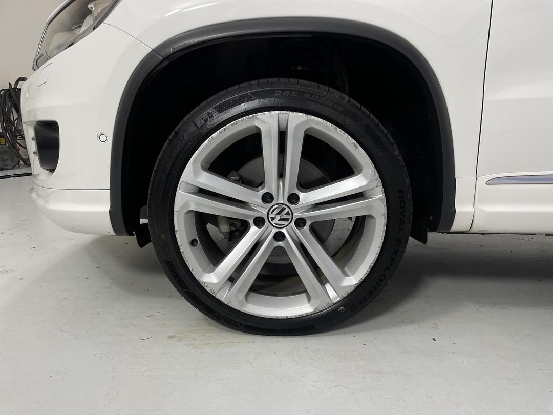 Photo '10' of Volkswagen Tiguan