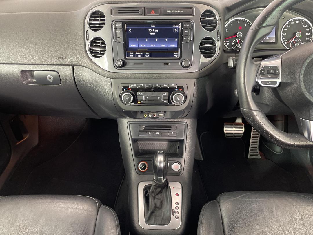 Photo '18' of Volkswagen Tiguan