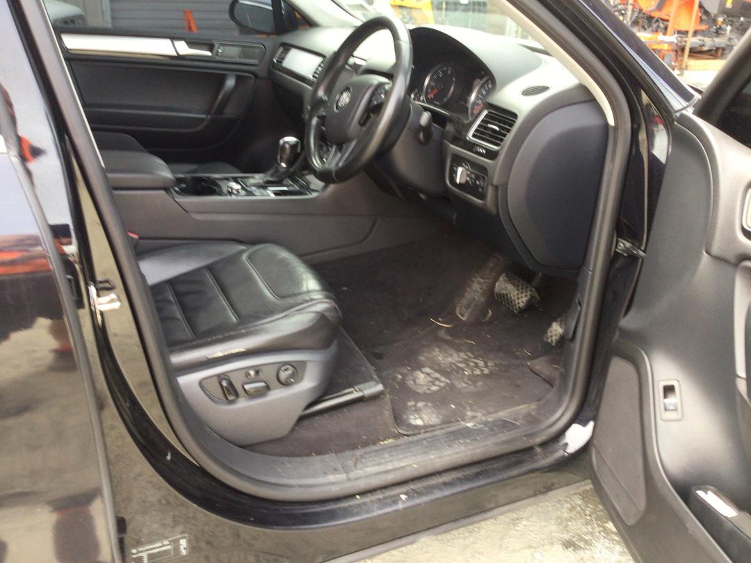 Photo '17' of Volkswagen Touareg TDI 150KW BMT