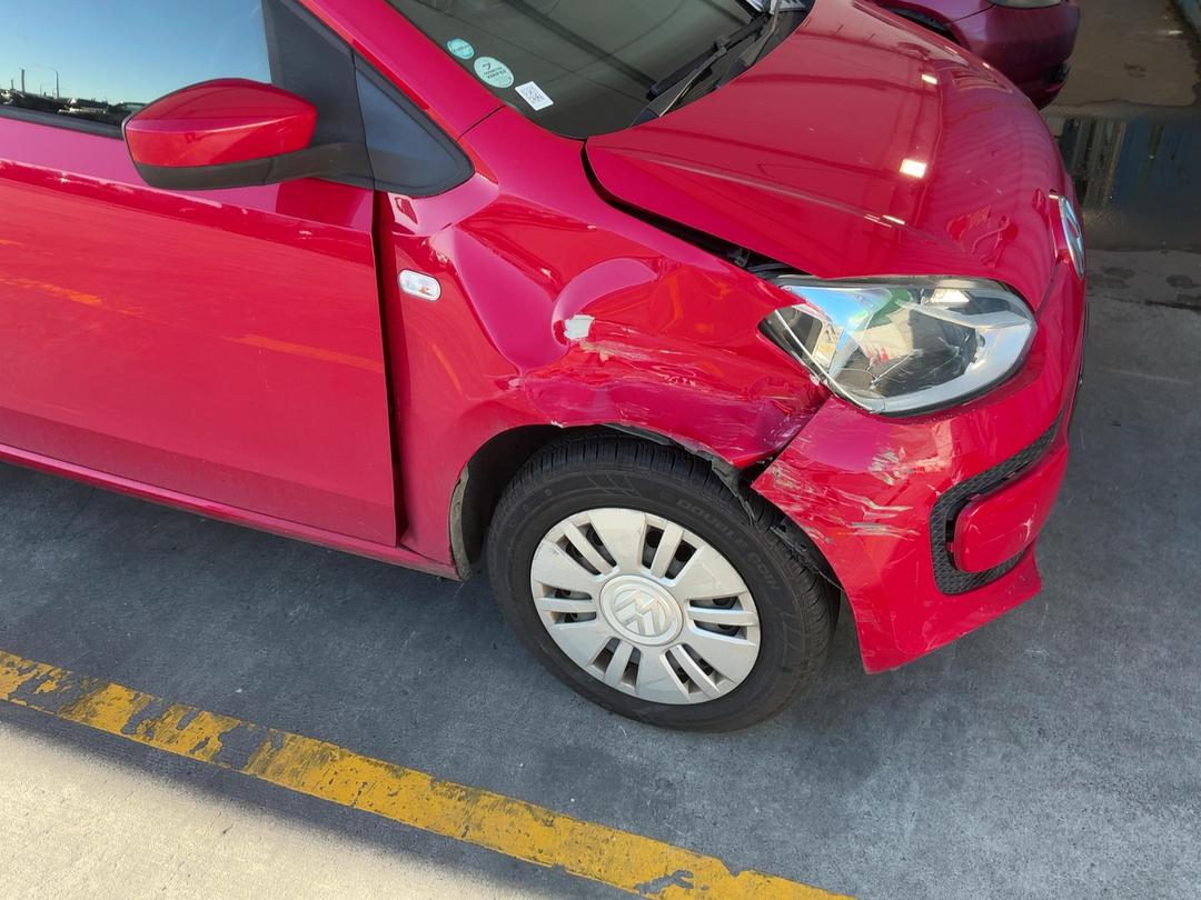 Photo '2' of Volkswagen UP ! (ASG) Photo '2' of Volkswagen UP ! (ASG)
