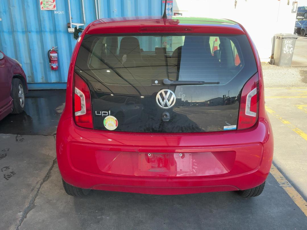 Photo '10' of Volkswagen UP ! (ASG) Photo '10' of Volkswagen UP ! (ASG)