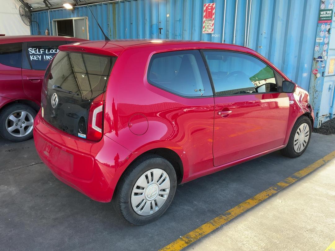 Photo '13' of Volkswagen UP ! (ASG) Photo '13' of Volkswagen UP ! (ASG)