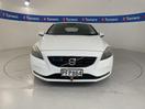 Thumbnail '2' of Volvo V40