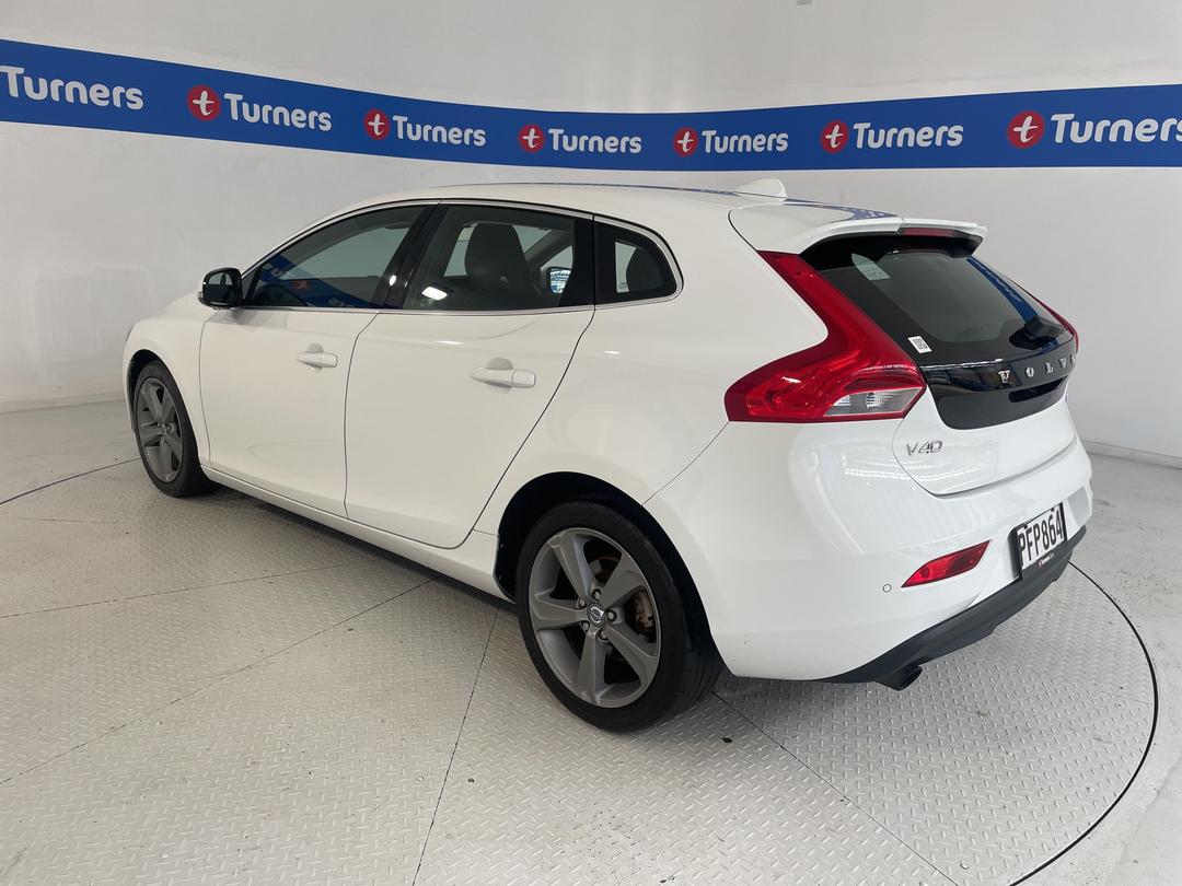 Photo '5' of Volvo V40