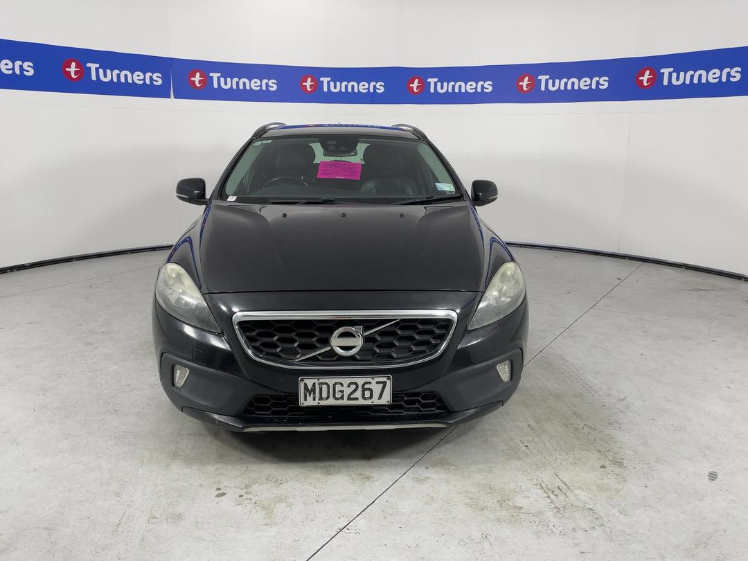 Photo '2' of Volvo V40 Cross Country T4 Photo '2' of Volvo V40 Cross Country T4