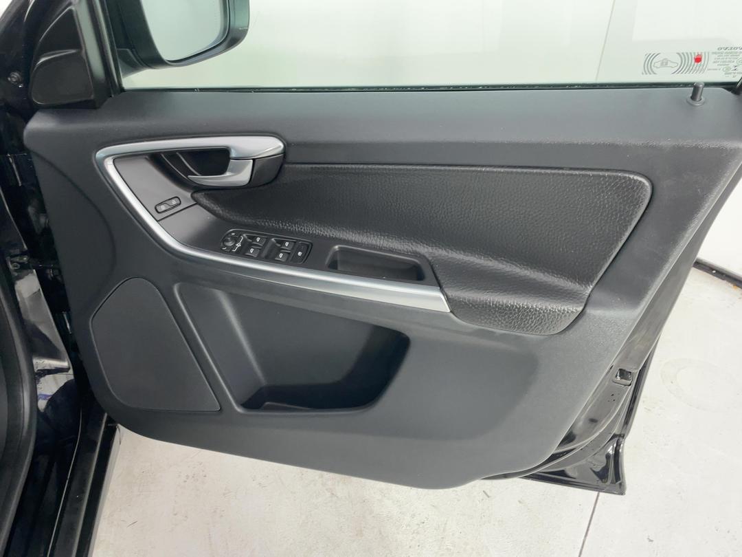 Photo '15' of Volvo XC60