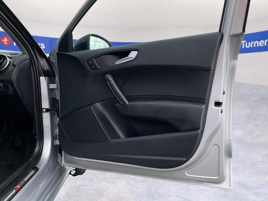 Photo '15' of Audi A1